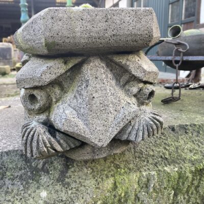 Wasserspeier aus Basaltlava 55cm zum Einmauern