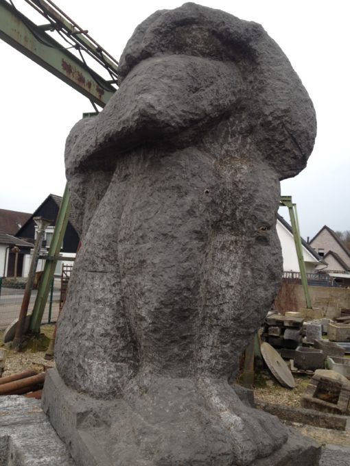 Säule mit Skulptur – Bild 4