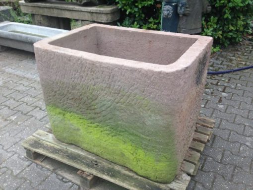 Sandsteintrog 100x70x72cm hoch