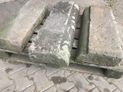 2,5 m Mauerabdeckung Basalt mit Radius