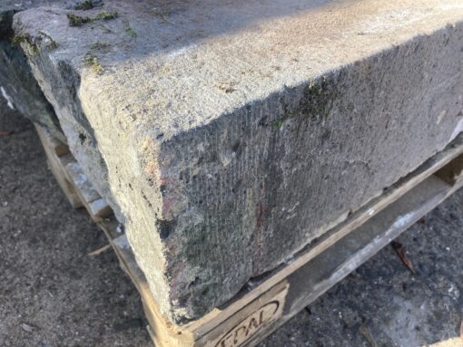 Blockstufe Basalt 130cm – Bild 2
