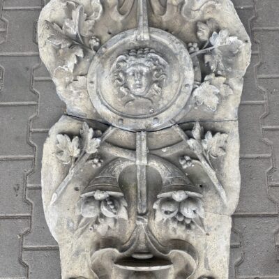 Medusa Stuckornament Fassadenschmuck
