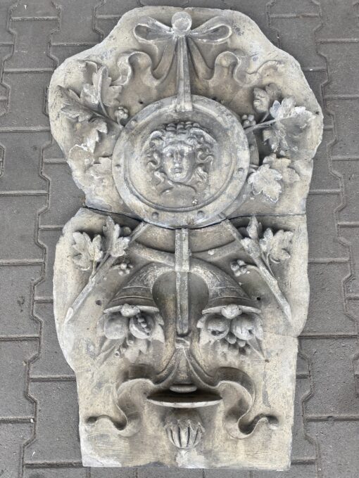 Medusa Stuckornament Fassadenschmuck