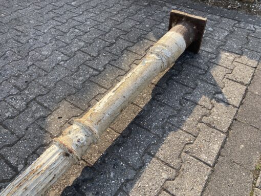 Kannelierte Säule 300cm aus Starnberger Villa – Bild 3